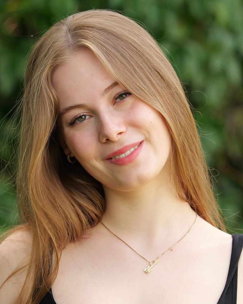 Porträt Leona Fichtinger